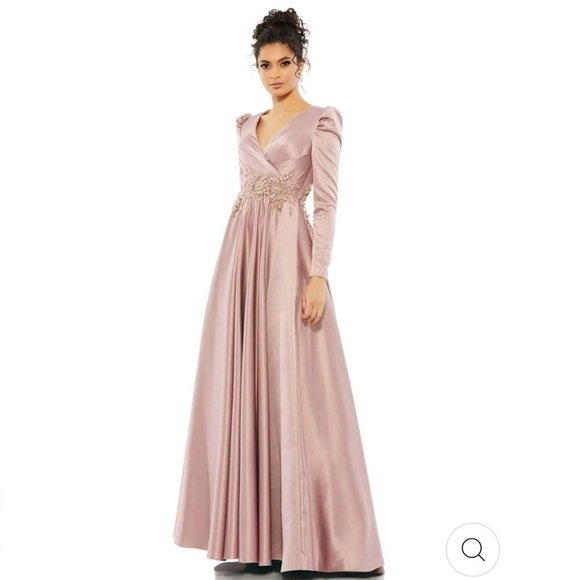 Mac Duggal LONG SLEEVE EMBELLISHED GOWN  in Raspberry size 10 NEW $798 - Picture 1 of 16